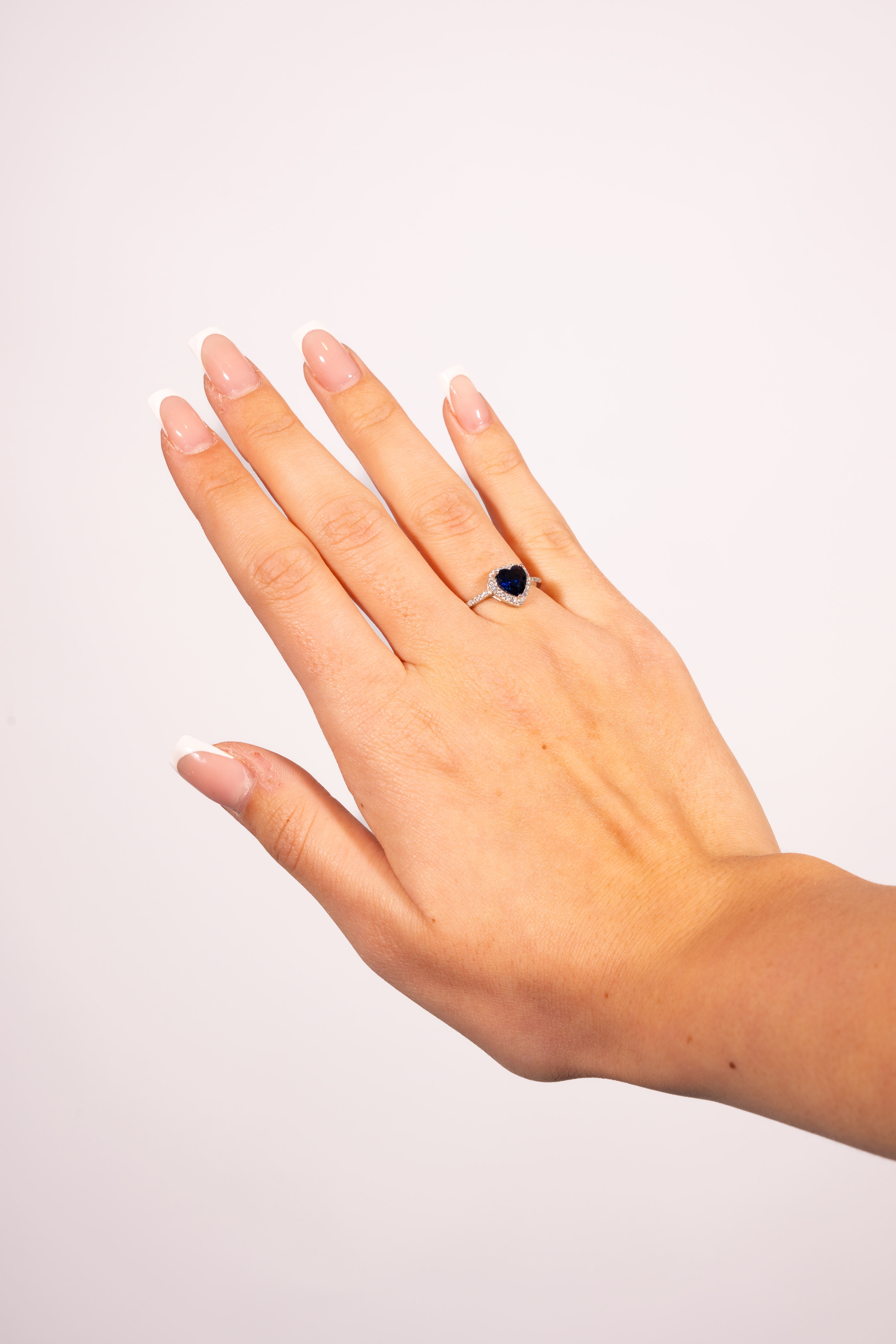 Anello "Amore Eterno" – Il Regalo Perfetto per la Mamma
