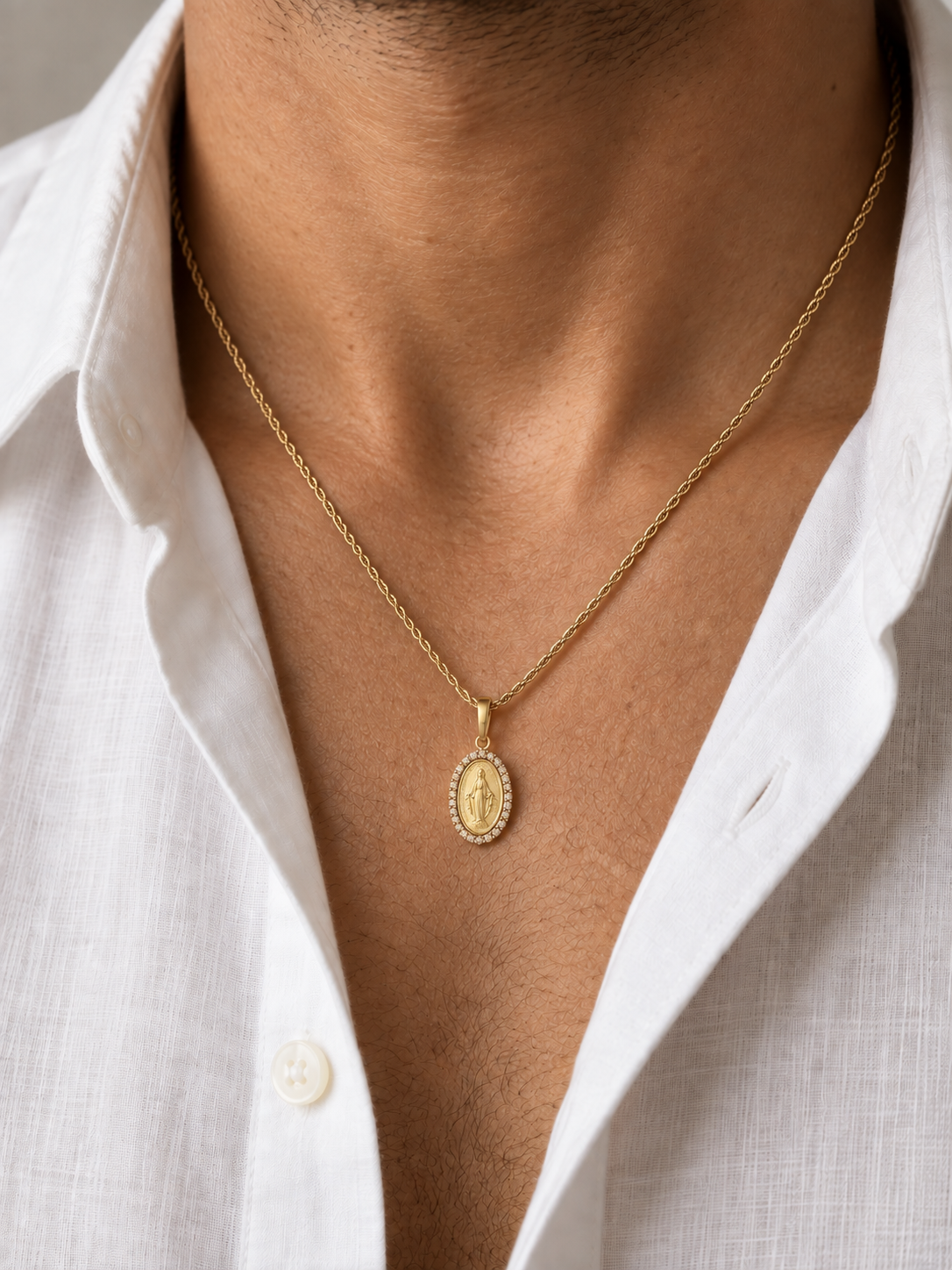 Ciondolo Unisex Madonna Miracolosa con Zirconi in Oro18Kt TIZIANO TIZ ORCND 03
