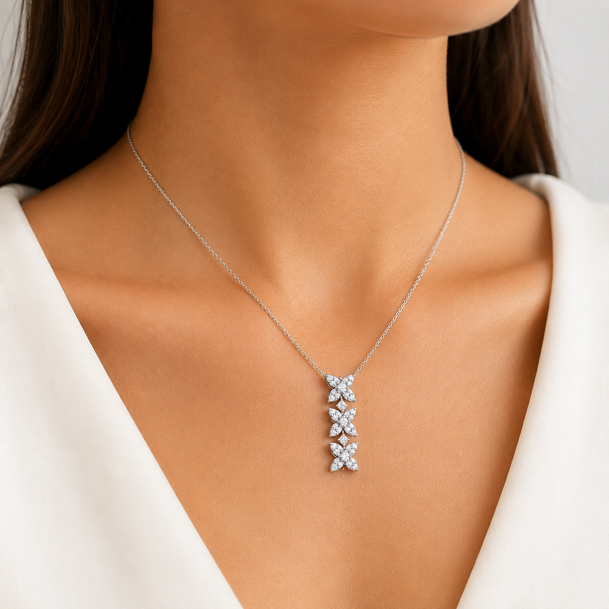 Collana da Donna in Oro Bianco e Diamanti Davite&Delucchi