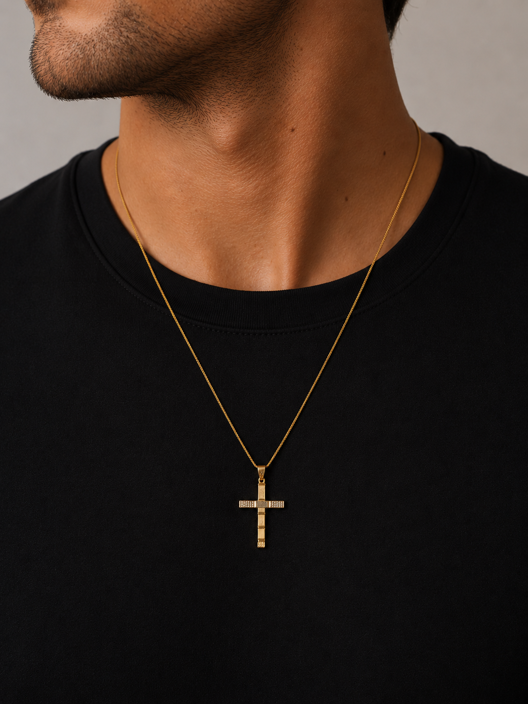 Herren-Kreuzanhänger aus 18 Karat Gold TIZIANO TIZ ORCND 513