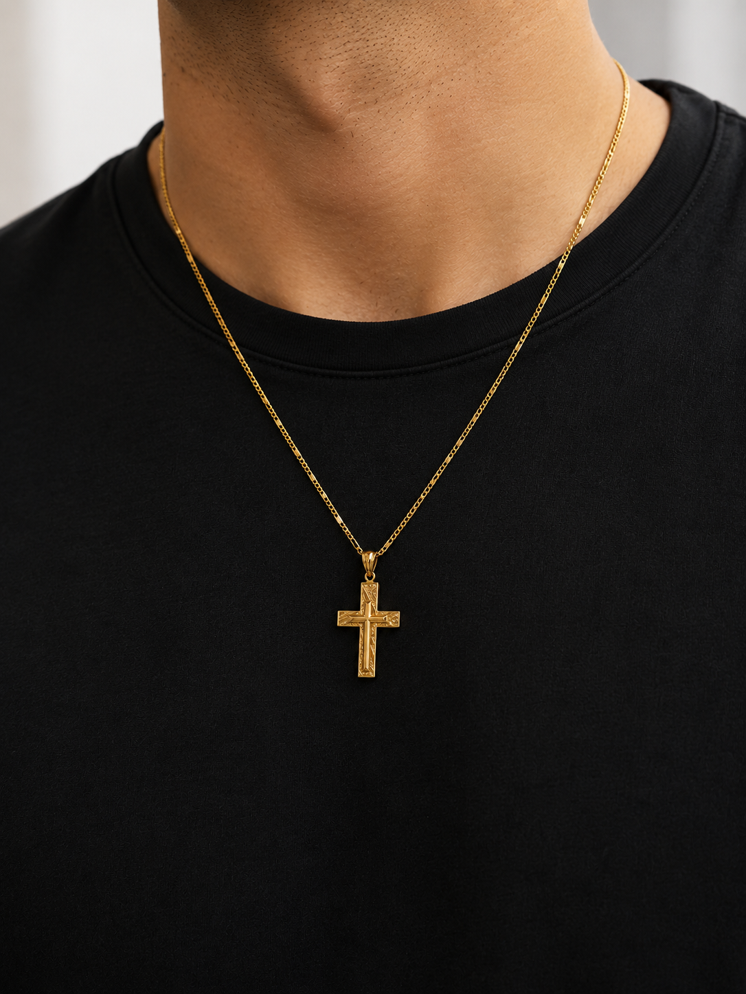 Herren-Kreuzanhänger aus 18 Karat Gold TIZIANO TIZ ORCND 225