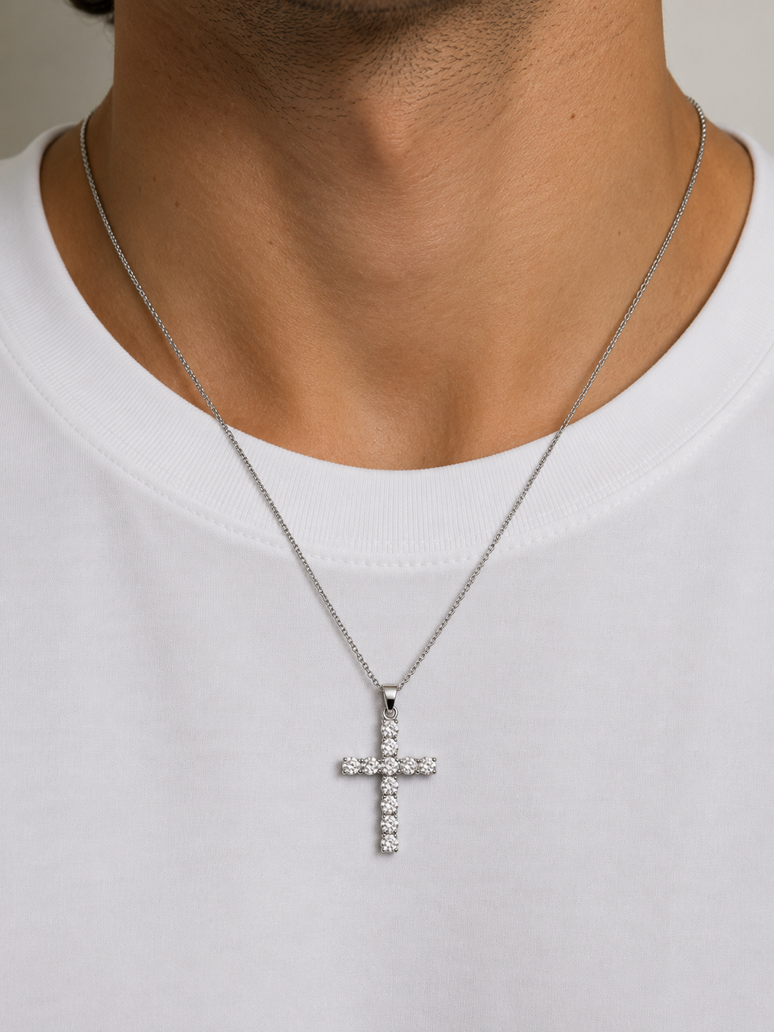 Halskette mit Kreuz Unisex aus 18 Karat Gold und Diamanten 0.55ct TIZ ORCROC/1