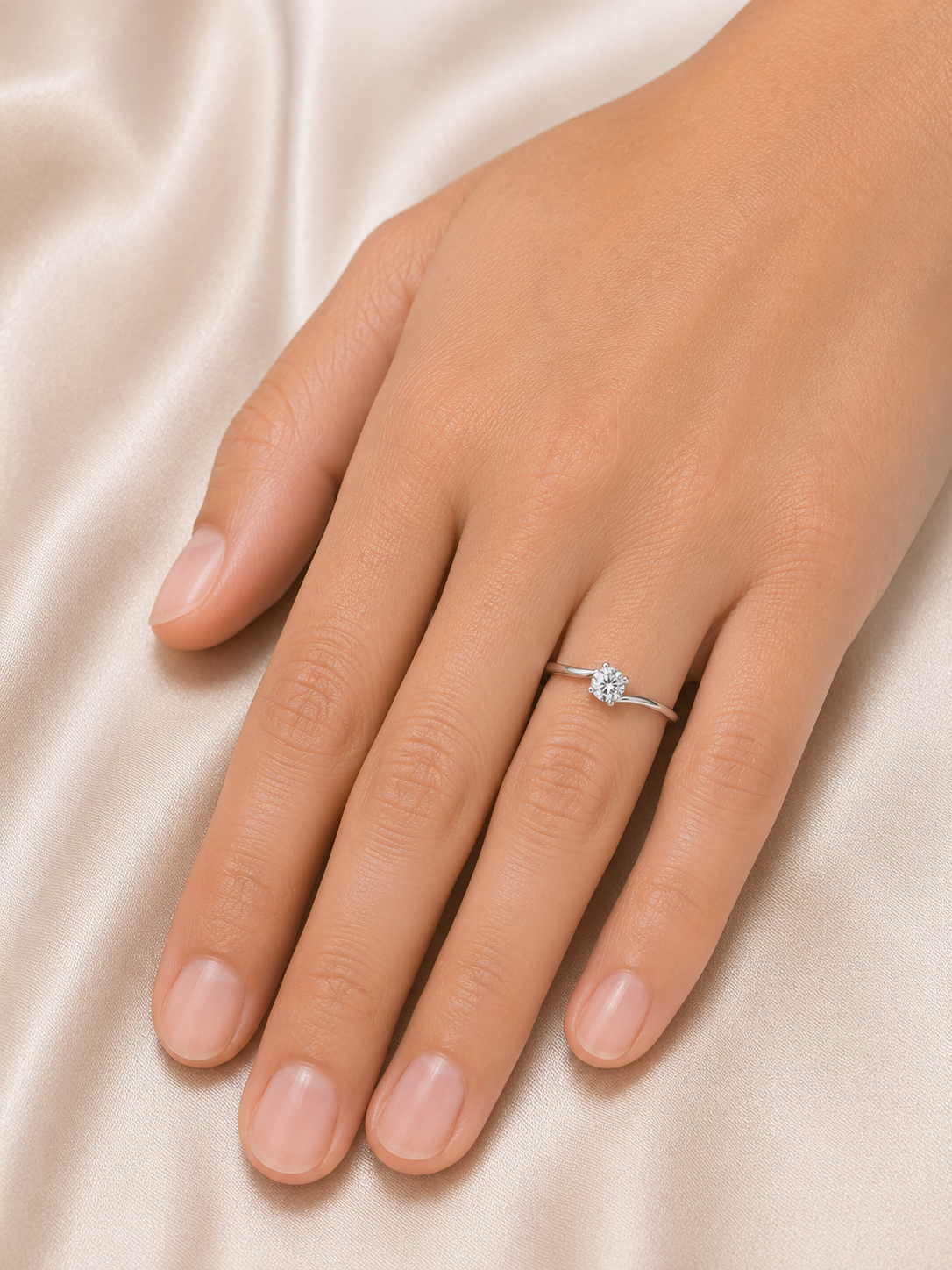 Solitario da Donna in Oro Bianco e Zirconi TIZ ANOR 13