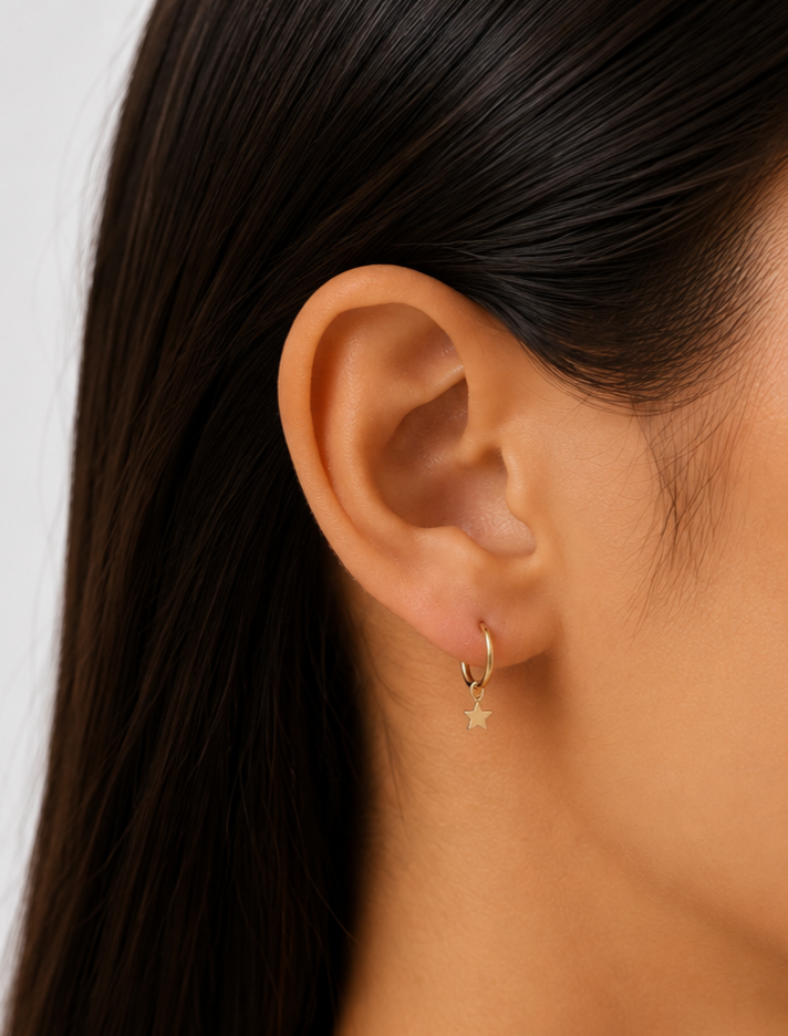 Orecchini Cerchio Con Stella Da Donna in Oro 18Kt TIZIANO TIZ OR 131